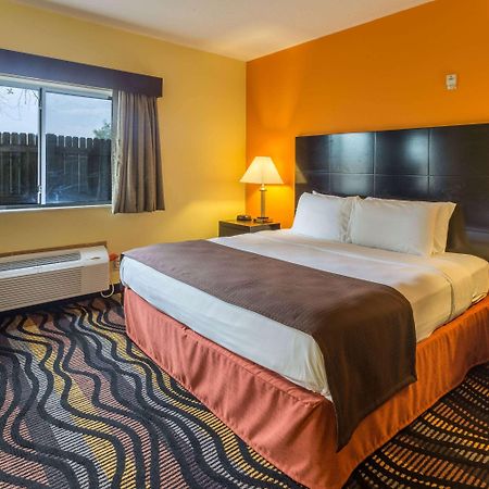 Americinn By Wyndham Streator Exterior photo