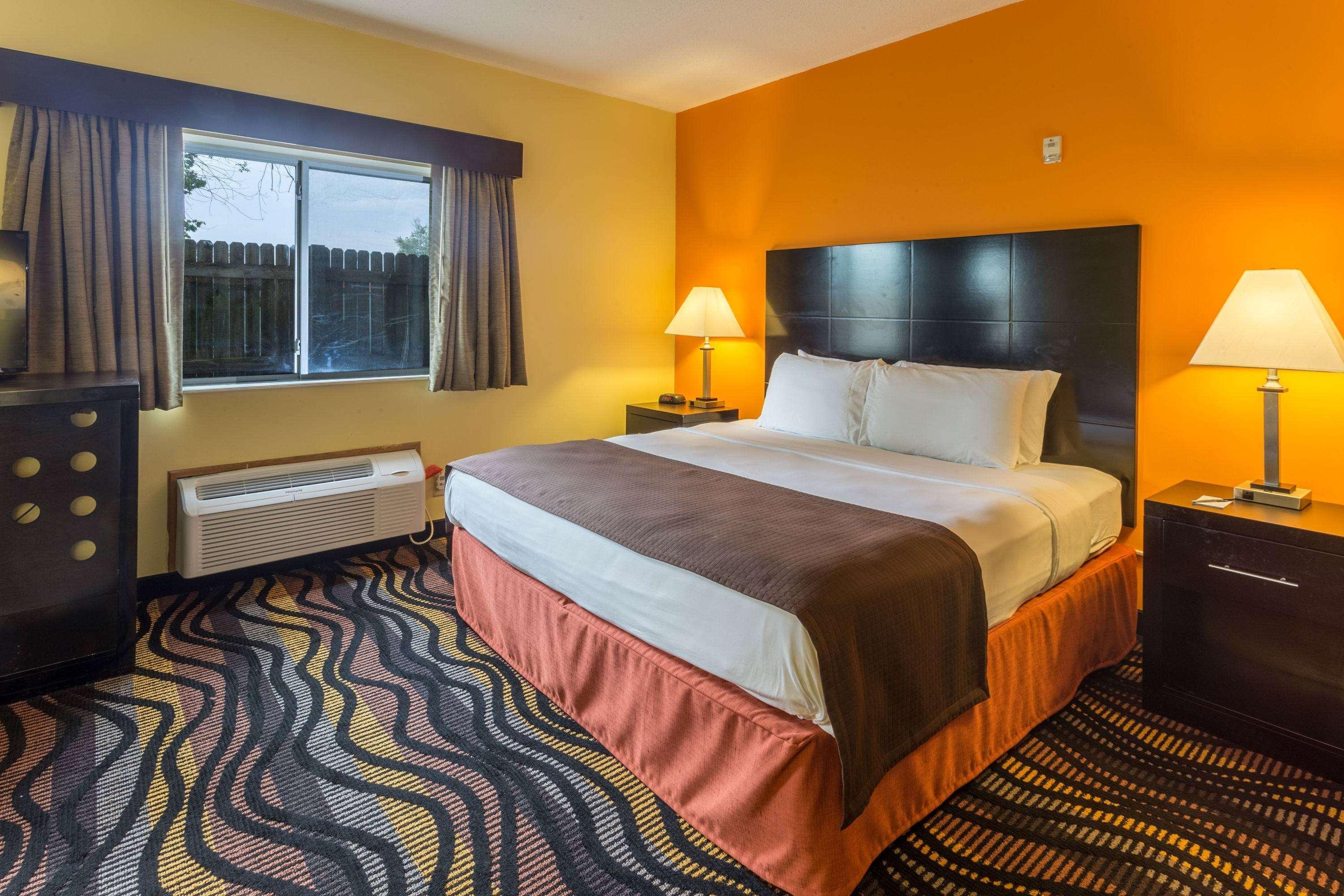 Americinn By Wyndham Streator Exterior photo